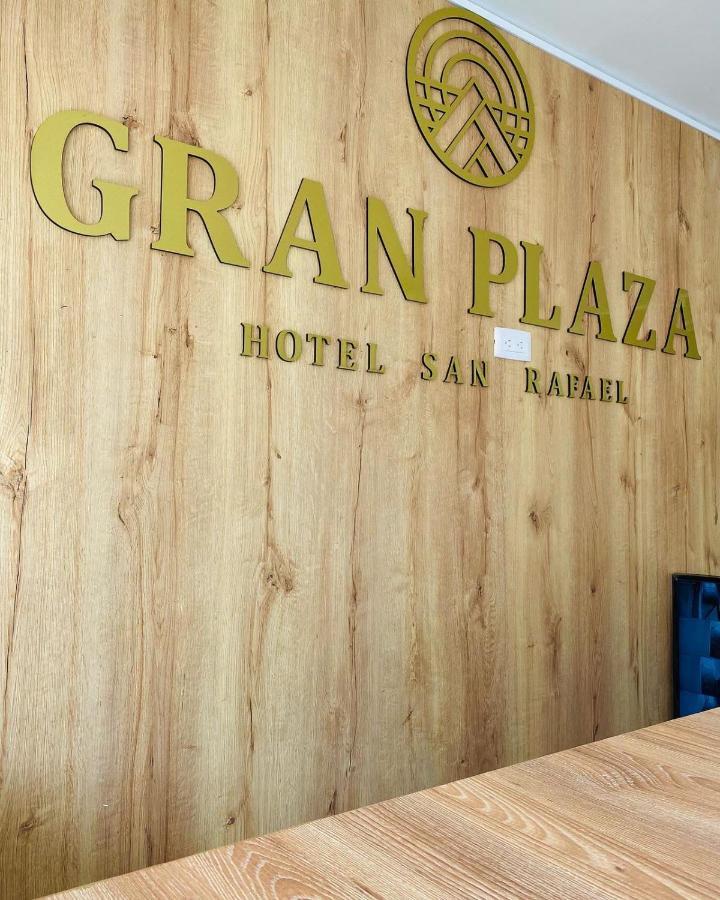 Hotel Gran Plaza San Rafael San Rafael  Dış mekan fotoğraf
